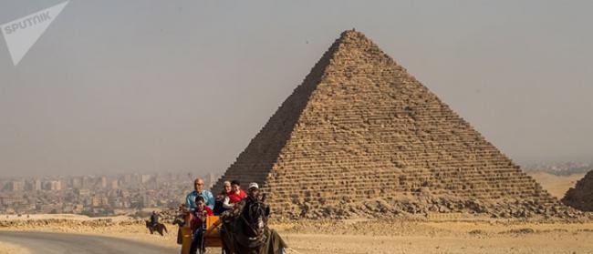 游客在埃及吉萨金字塔地区感到“不便和苦恼”