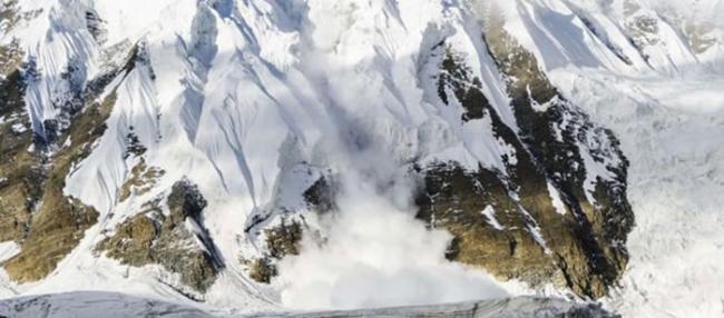 喜马拉雅山遇暴风雪8死1失踪 韩国无氧登珠穆朗玛峰第一人金昌浩罹难