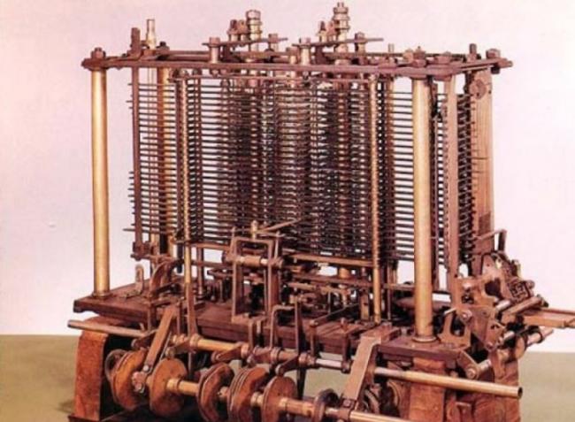 图灵曾在二战期间研制出“图灵机”，破解纳粹德军的密码。