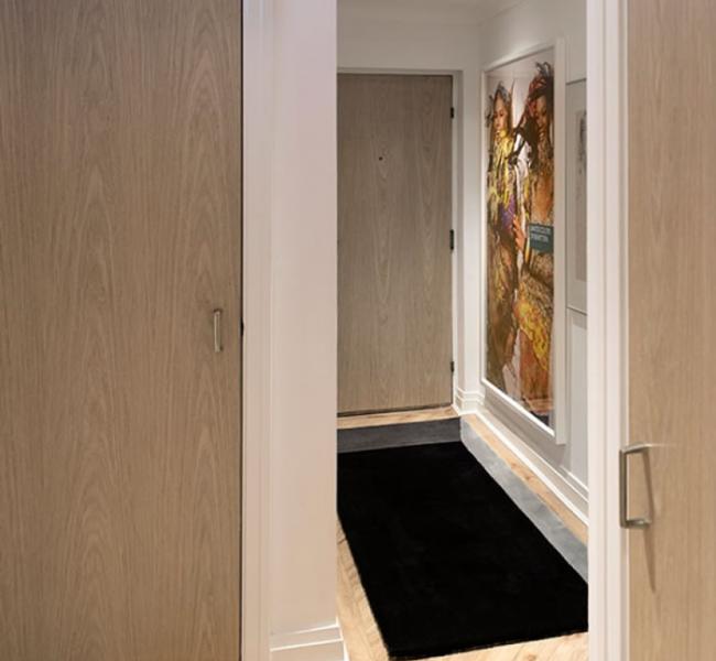 长方形设计地毯可用于走廊。