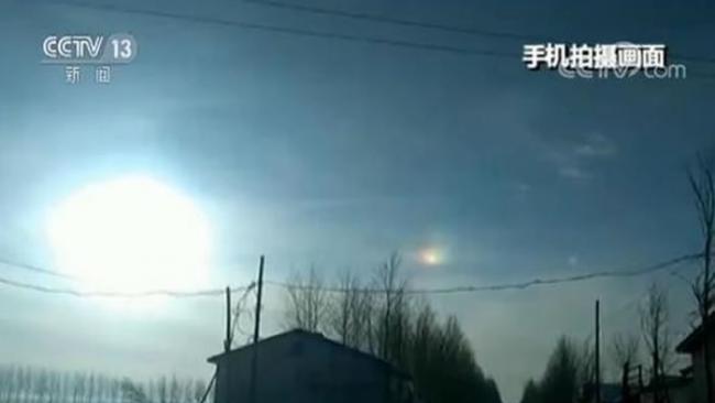 幻日：黑龙江省海伦市福民乡早晨竟然出现“两个太阳”