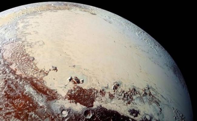 学者指冥王星地底下，或潜藏巨大海洋。
