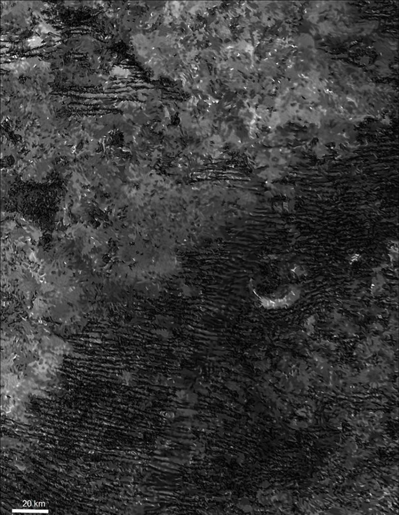 土星卫星土卫六上形成波纹的沙丘可能具有几千年历史