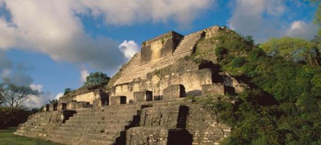 中美洲文明在1000年前神秘地衰落了下来。