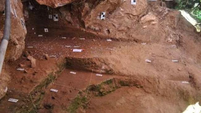 河南栾川龙泉洞遗址发现3万至4万年前古人类用火遗迹