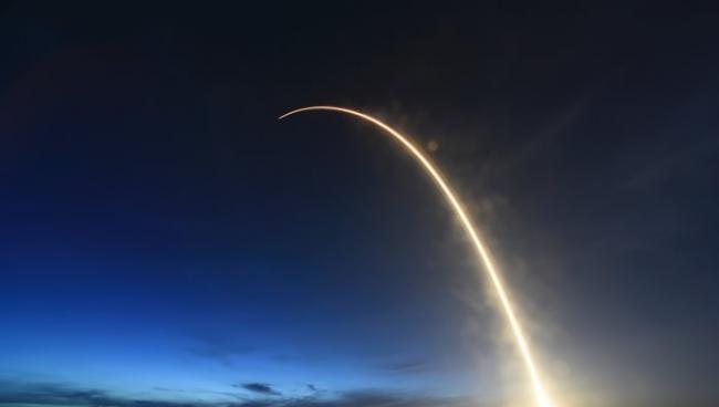 SpaceX的太空船将于日内抵达国际空间站。