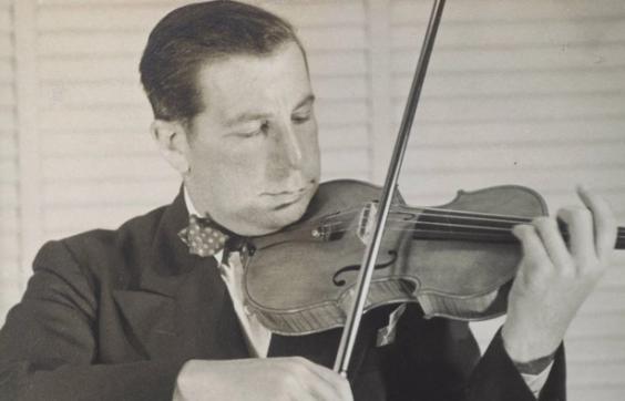 托滕伯格生前最爱用该小提琴演奏。