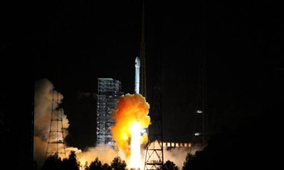 中国探月工程三期再入返回飞行试验器发射成功