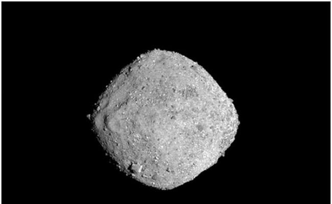 NASA“奥西里斯-REx”在太空漫游两年后飞抵小行星“贝努”（Bennu）