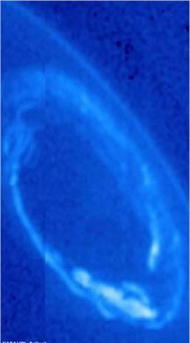 哈勃太空望远镜在紫外线波段观测到土星北部极光