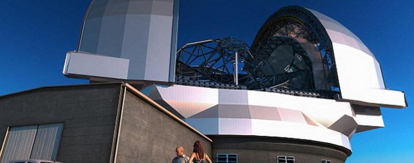 这是艺术家描绘的“欧洲极大望远镜”，它采集宇宙光线数据的能力是目前运行最大光学望远镜的15倍。