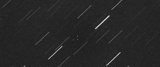 小行星2013 LR6近距离掠过地球（神秘的地球lieqibu.com插图）