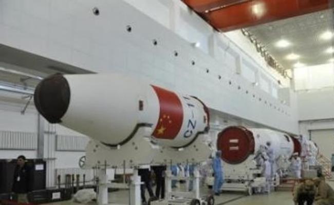 火箭搭载中国第一枚低轨宽频通讯技术验证卫星升空。