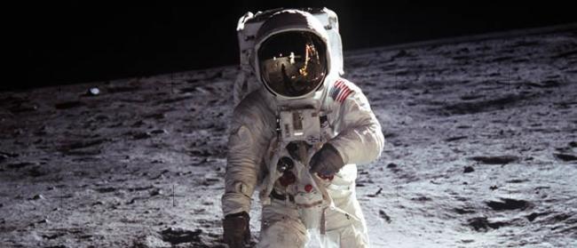 超过一半的俄罗斯人不相信1969年美国宇航员登陆过月球