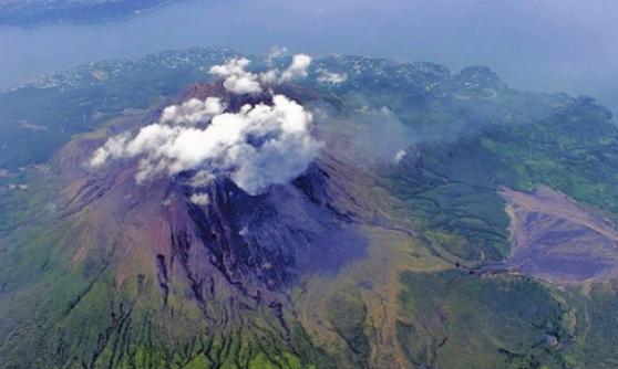 樱岛火山近日发生多次爆发