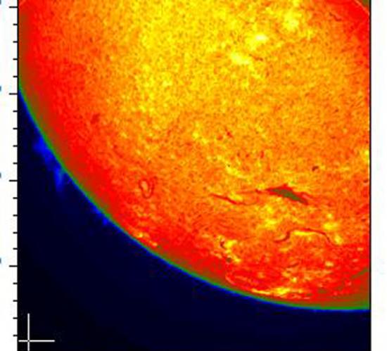 2014年10月8日，望远镜拍到的太阳局部像