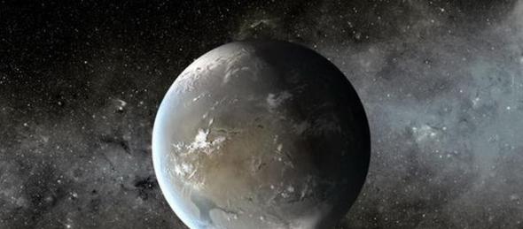 如图所示，这是艺术家描绘的Kepler-62f，它距离地球大约1200光年，很可能是一个“水世界”
