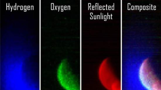 MAVEN探测器的紫外成像摄谱仪在成功完成火星轨道进入8小时后获取的伪色图像，展示了在3个不同紫外波段，从3.65万公里高度看到的火星。图像中，蓝色为距火星地面