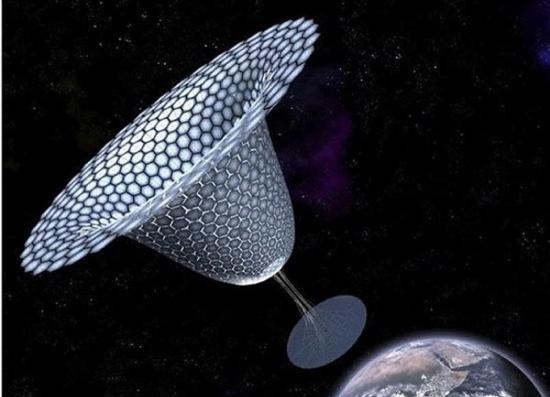 它的外观如同一个漂浮在太空的鸡尾酒杯，但是这款“阿尔法太空能发电卫星”可能有效解决未来如何采集太阳能量