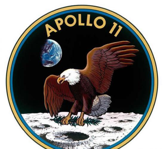 执行人类首次登月任务的阿波罗-11号任务徽标