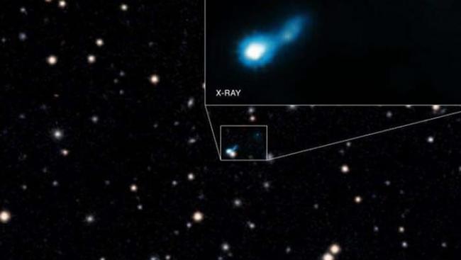 在B3 0727+409天体系统中，宇宙微波背景辐射似乎在X射线波段上显著增强，暗示宇宙早期黑洞的长喷流、宇宙微波背景辐射以及X射线之间存在相互影响