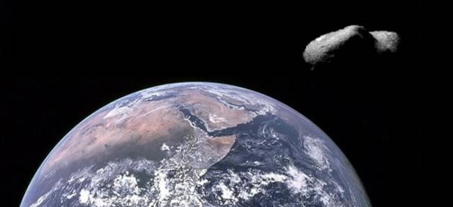 2016 UR36小行星在万圣节擦过地球