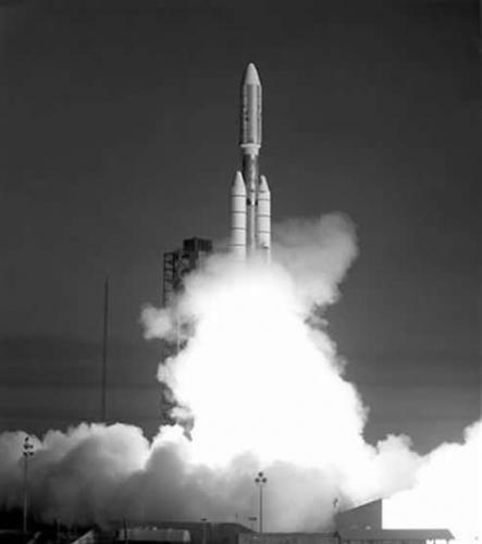 1977年9月，“旅行者1号”发射。