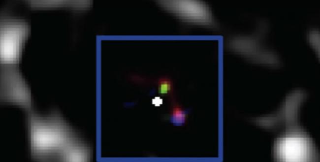 天文学家首次观测到新生行星在年轻恒星LkCa 15周围形成的直接证据