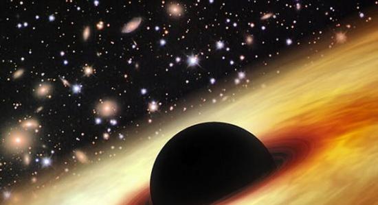一个由科学家组成的国际科研组在一个遥远类星体的中心发现一个超大质量黑洞（艺术家的构想图显示）。这个类星体是一个拥有强大能量的银河辐射源，其能量输出是太阳的100