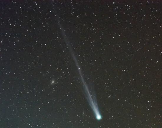 11月15日凌晨拍摄于西涌天文台的ISON彗星。