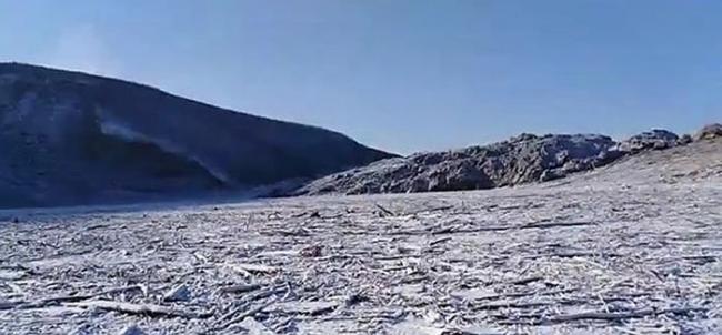 俄罗斯哈巴罗夫斯克边疆区大型陨石坠落遮断了布列亚河河床？