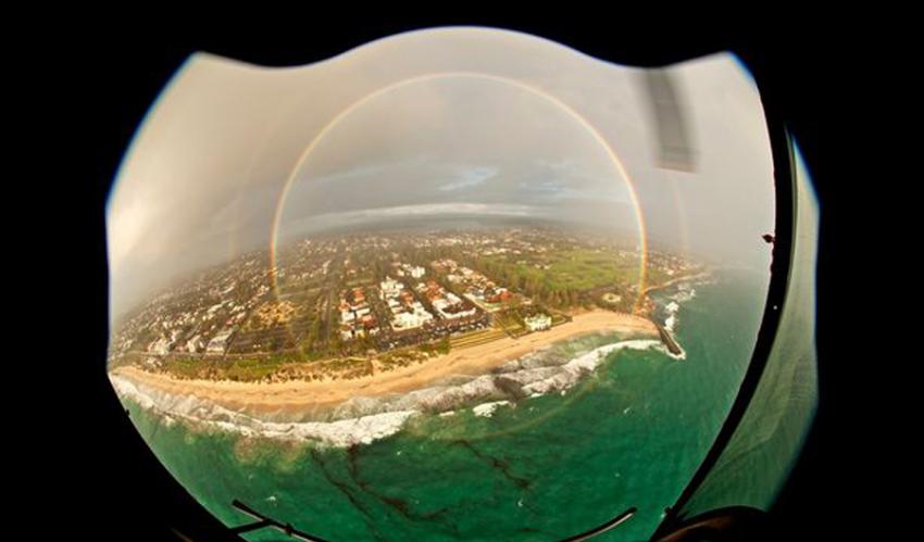 澳洲摄影师在伯斯上空捕捉到罕见“圆形彩虹”