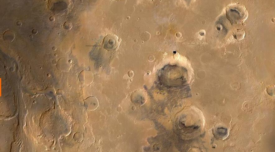 他们将一系列图像拼接在一起，绘制了这幅3D地图，每幅图像覆盖的区域在30到60英里（约合50到100公里）之间。这幅新地图允许天文学家“站在”火星表面，帮助解释