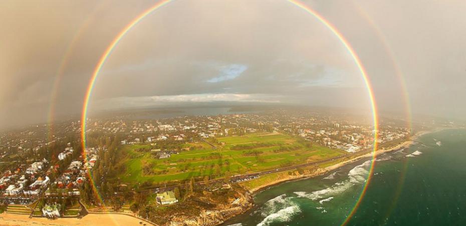 澳洲摄影师在伯斯上空捕捉到罕见“圆形彩虹”