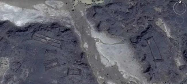 澳洲考古学家透过Google Earth发现沙特阿拉伯遍远沙漠7000年前的400个神秘石建筑