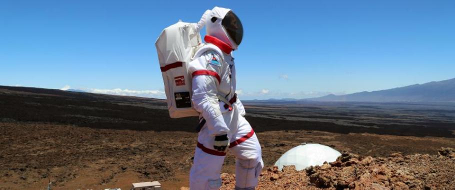 美国模拟太空旅行 6位科学家将在“火星”待1年