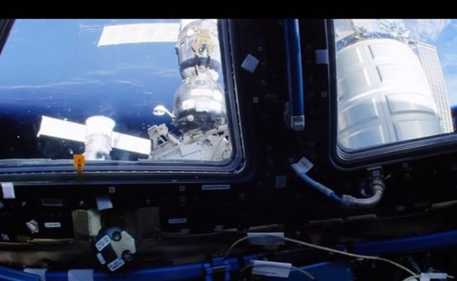 美国太空总署（NASA）公开用鱼眼镜头拍摄的国际空间站超高清视频