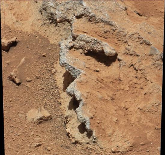 好奇号漫游车在调查名为霍塔的火星区域，后者似乎属于古代河床的一部分。