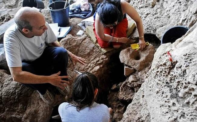 以色列海法以南芮克菲洞穴发现啤酒残留物 古人类或1.4万年前已会酿酒
