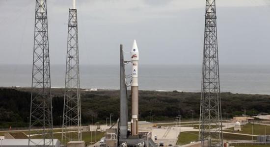 阿特拉斯V型火箭矗立发射台，美东部时间2013年11月18日下午128将发射火星大气与挥发物演化任务探测器