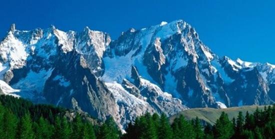 比利时两名登山客命丧法国最高山峰勃朗峰