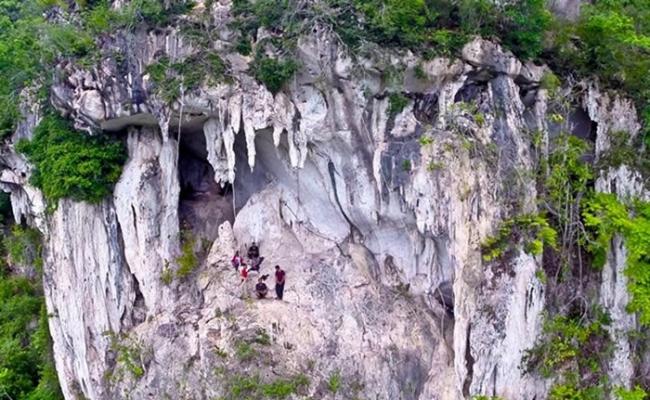 婆罗洲的洞穴内藏远古壁画。