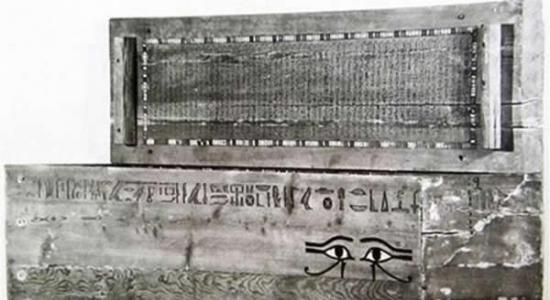 古埃及棺木年轮分析结果显示，快速气候变化可能与远古埃及文明衰落密切相关。