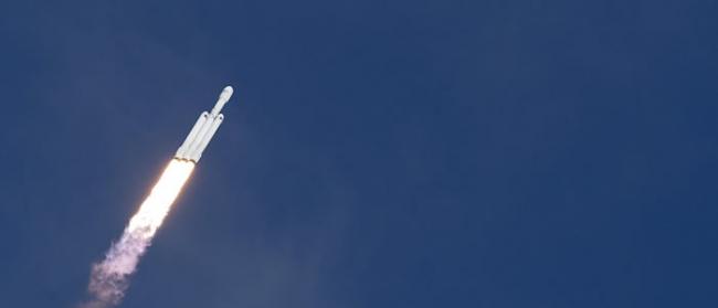 “猎鹰9”运载火箭搭载西班牙通信卫星Hispasat 30W-6发射升空