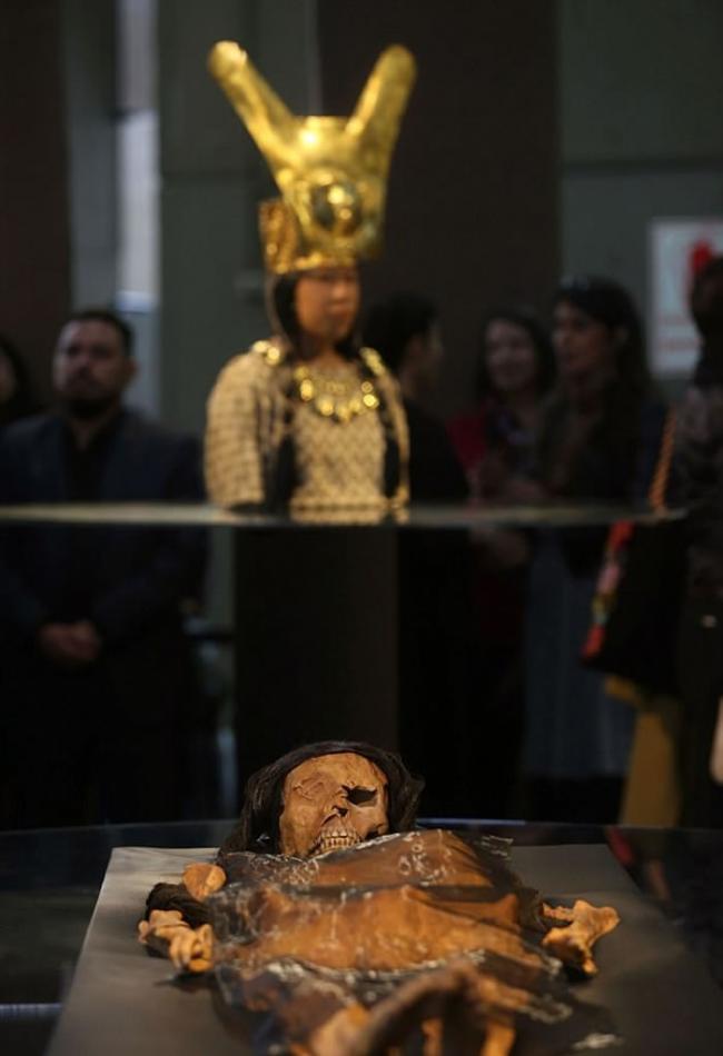 来自摩梭部落的考恩女士 科学家重建1700年前秘鲁年轻女木乃伊的真实面孔