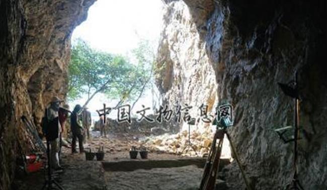 内蒙古赤峰三龙洞发现五万年前旧石器时代遗址