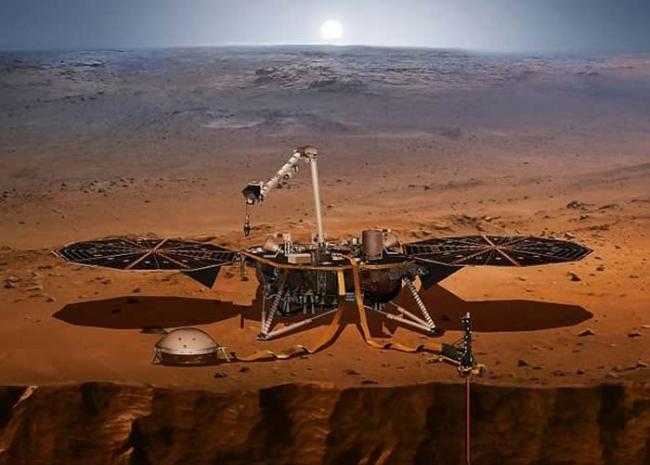 NASA搭载“洞察号”探测器的火箭发射升空 揭火星土壤奥秘