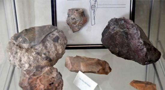卡里科早期人类工具：人工制品还是地质制品？