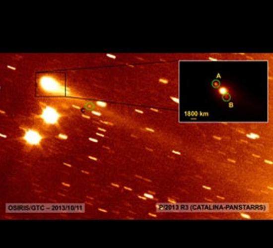 加那利大型望远镜拍摄下的P2013 R3主带彗星，高亮处是它的四块碎片