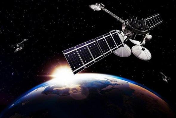 俄罗斯航天司令部指挥官奥列格-迈达诺维奇少将表示，一些间谍卫星伪装成为太空垃圾。